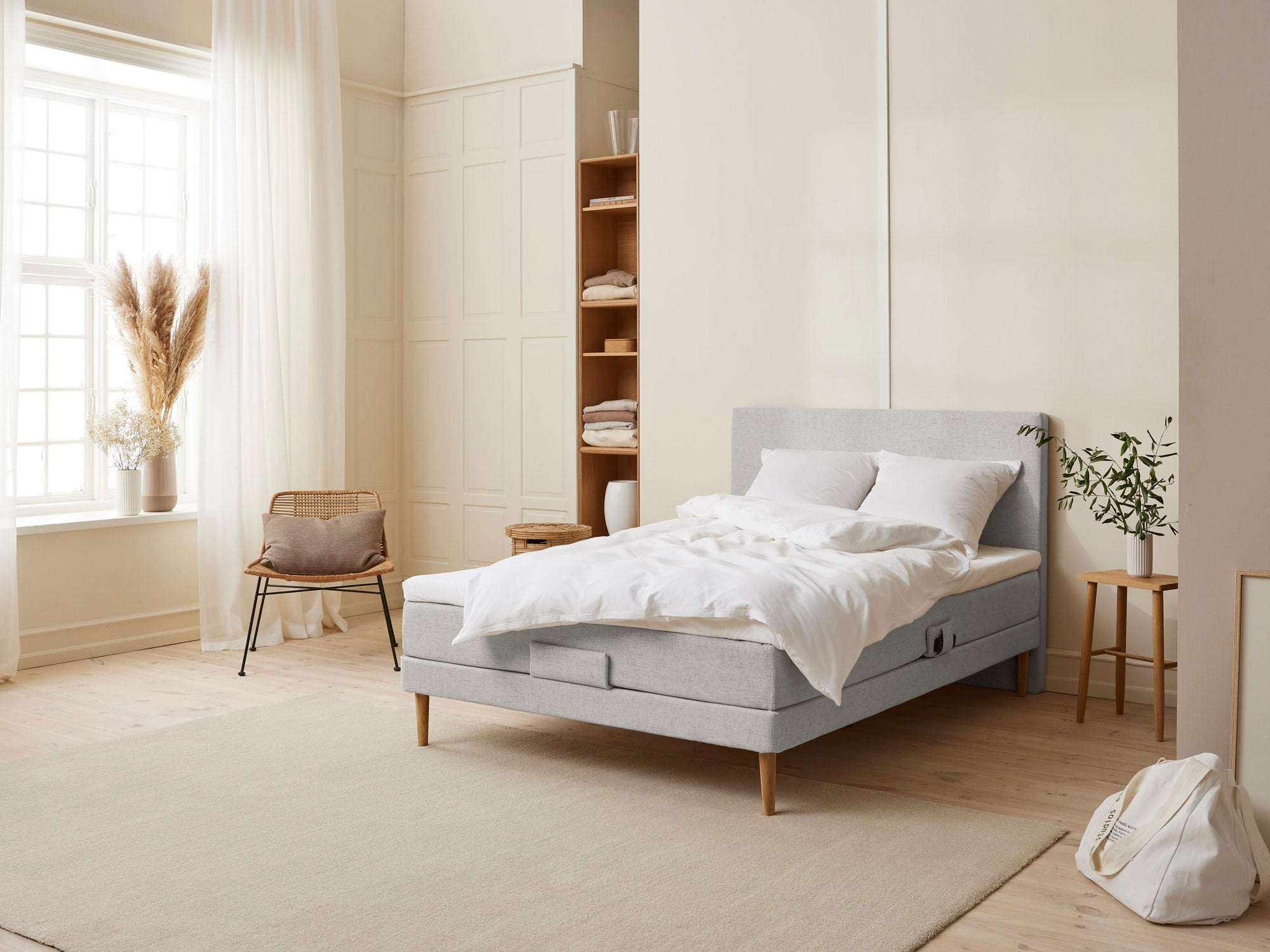 Fabrikkens Trykaflastende   Elevation  Lysegrå  105x210 Cm