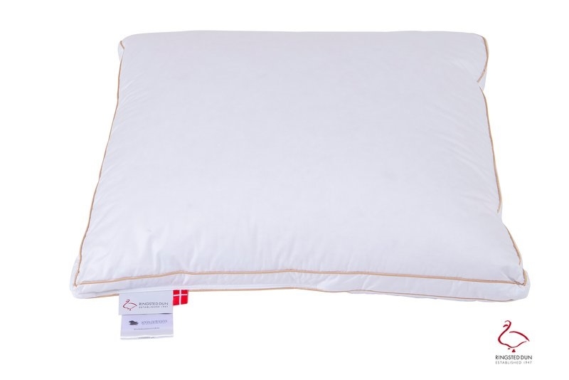 Ringsted Dun Svinedrengen   Kammer Mellem Pude 60x63 Cm Moskus Dun Produceret   Danmark