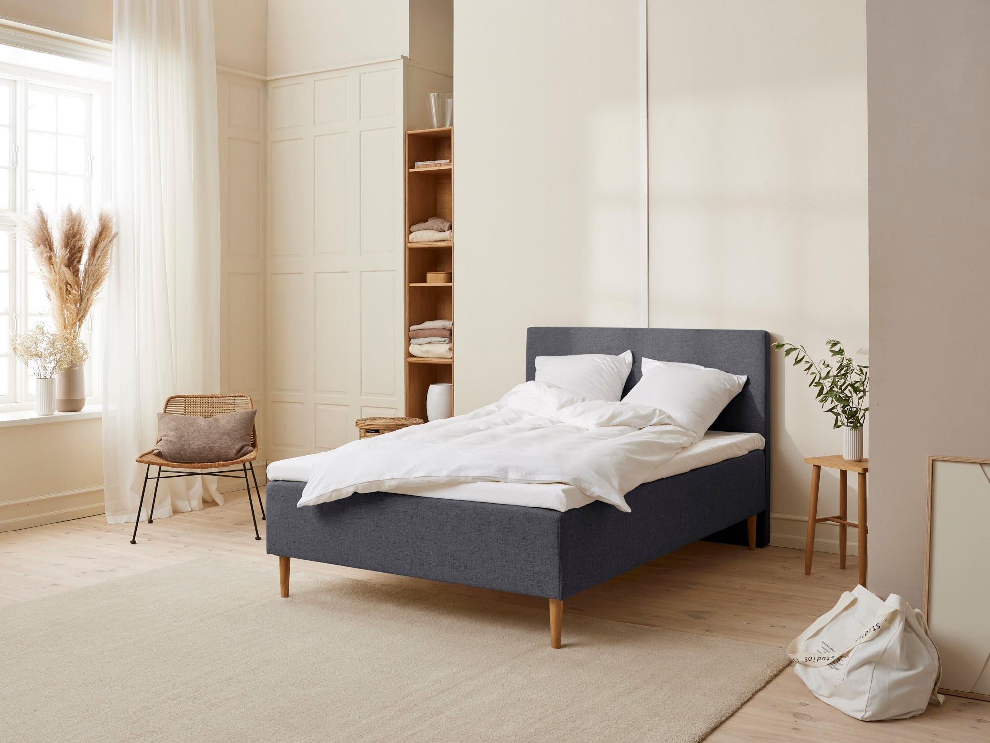Fabrikkens Trykaflastende   Boxmadras  Antracit  105x210 Cm