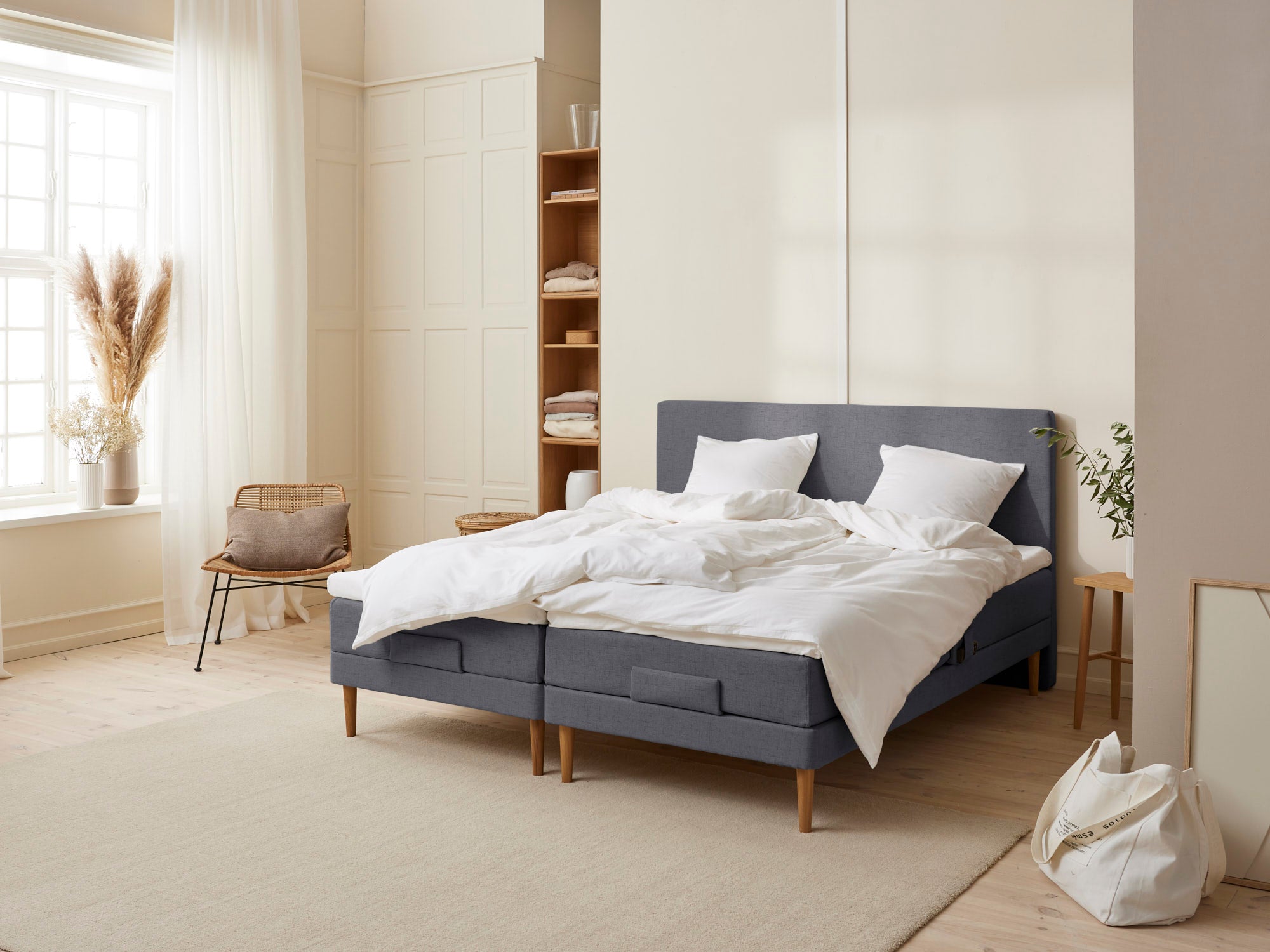 Fabrikkens Trykaflastende   Elevation  Antracit  180x200 Cm